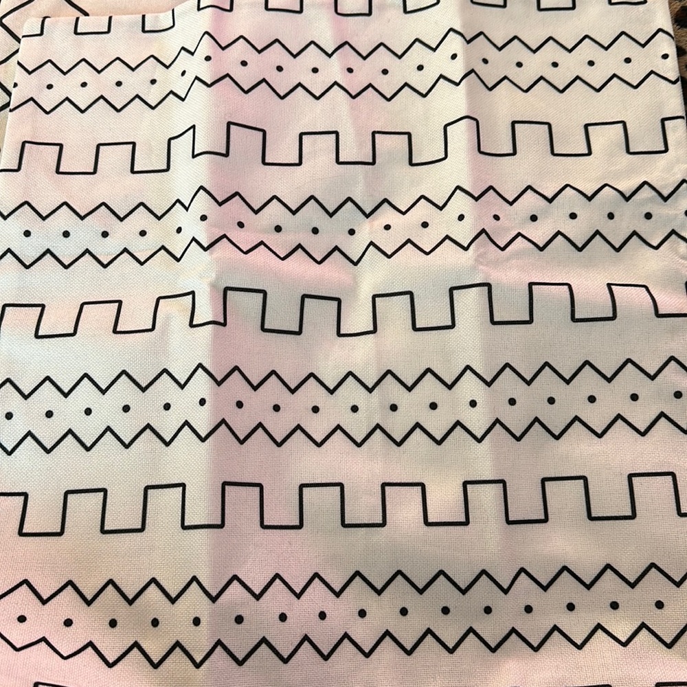 Throw pillow cover